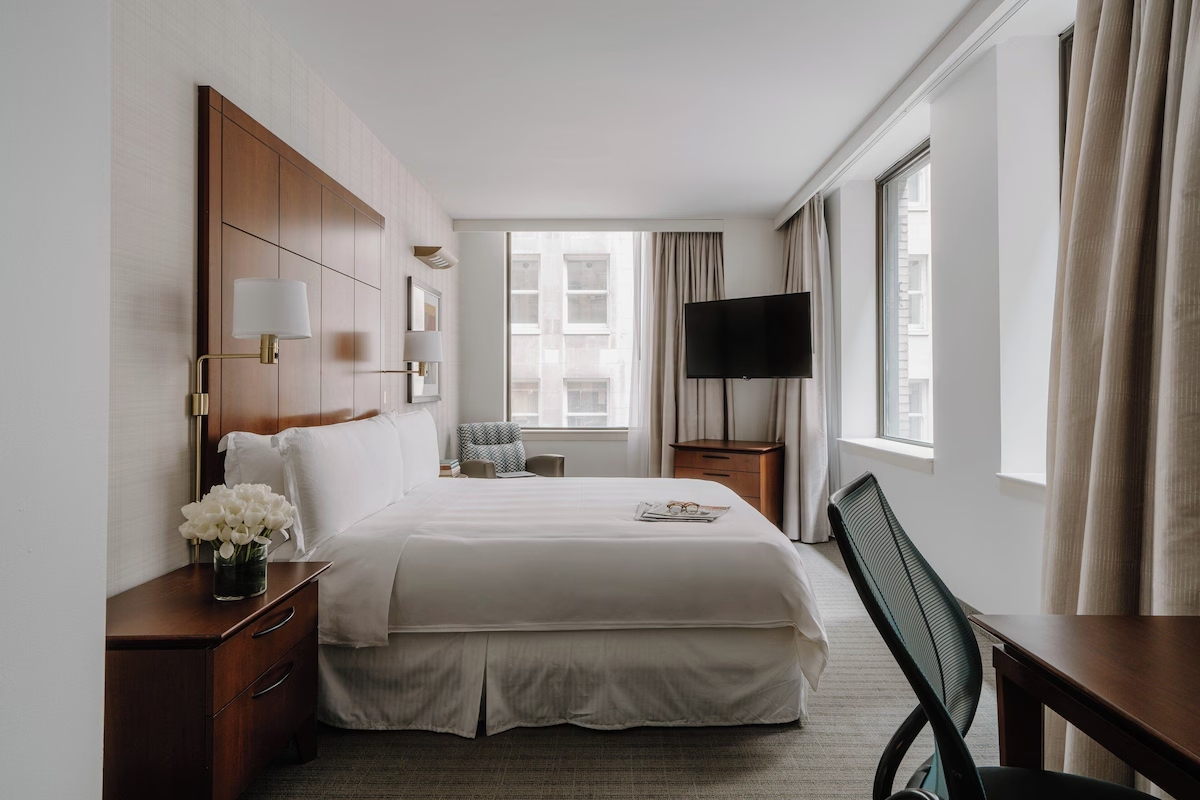 A Chic Stay at Club Quarters Hotel & Casino, Central Loop, Chicago